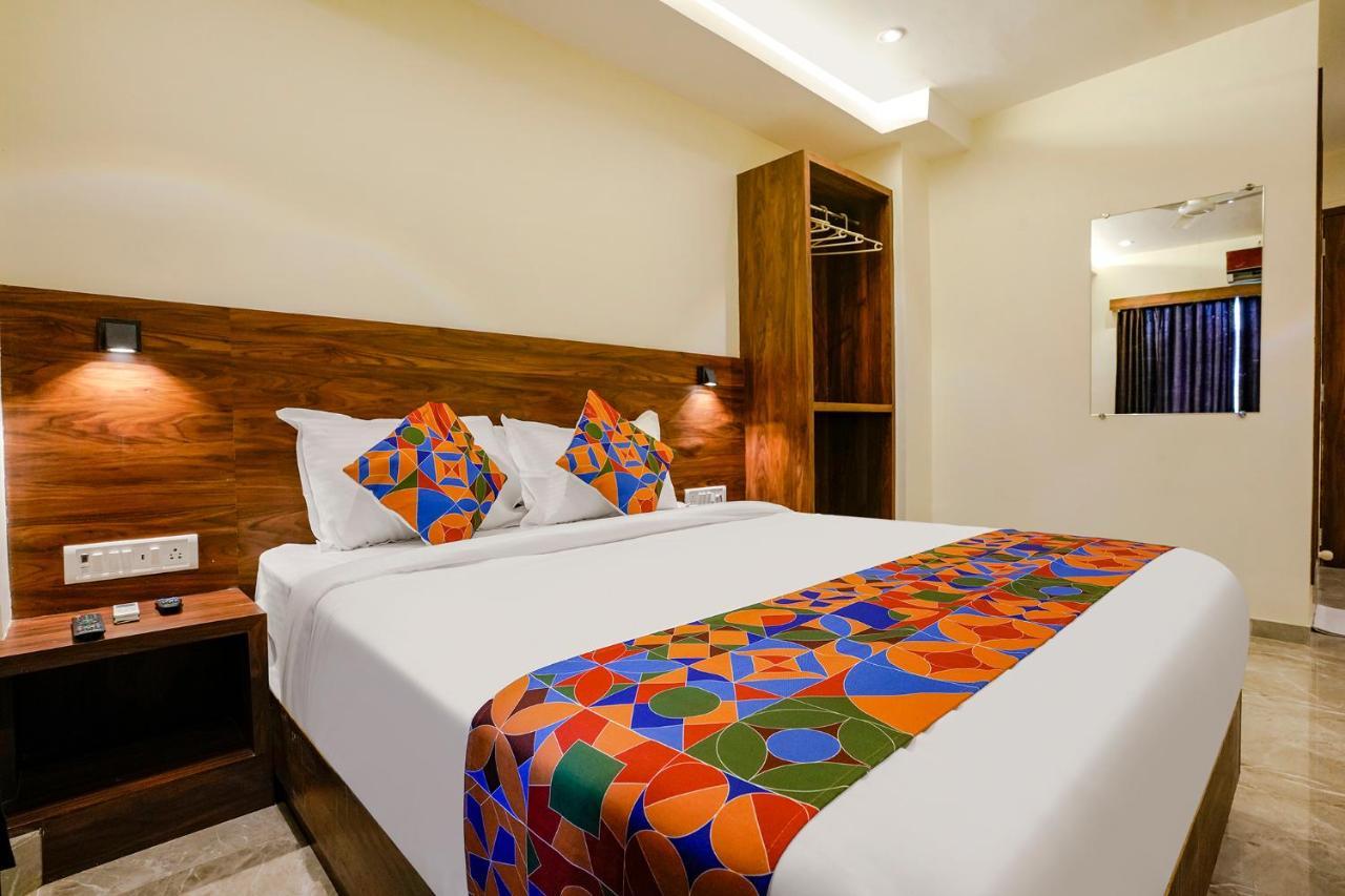 Fabhotel Antlers Bombay Exterior foto